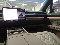 NIO ES8 Five-Seat Executive Luxury Edition - ფოტო 9
