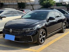 Volkswagen Passat 330TSI Luxury - ფოტო 1
