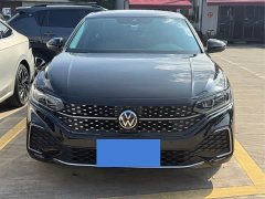 Volkswagen Passat 330TSI Luxury - ფოტო 2