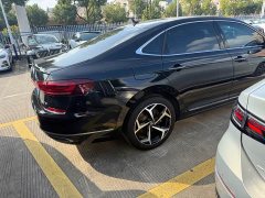 Volkswagen Passat 330TSI Luxury - ფოტო 7