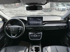 Lincoln Explorer 2.0T Two-Wheel Drive Premium - ფოტო 4