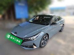 Hyundai Elantra 1.5L CVT Luxury - ფოტო 1