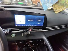 Hyundai Elantra 1.5L CVT Luxury - ფოტო 14