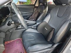 Hyundai Elantra 1.5L CVT Luxury - ფოტო 16