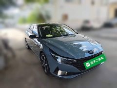 Hyundai Elantra 1.5L CVT Luxury - ფოტო 3