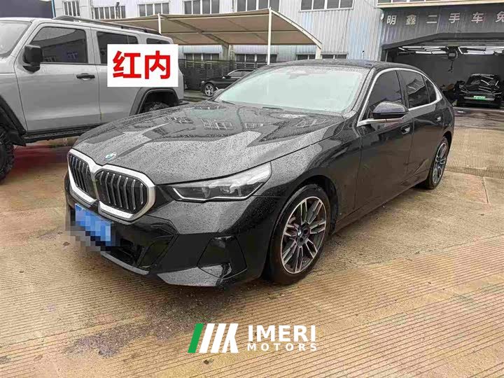 BMW 5 Series 530Li Premier M Sport Package - ავტომობილი ჩინეთიდან