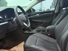 Volkswagen Passat 330TSI Starry Sky Elite - ფოტო 4
