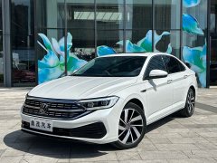 Volkswagen Sagitar 300TSI DSG Excellence Edition - ფოტო 1