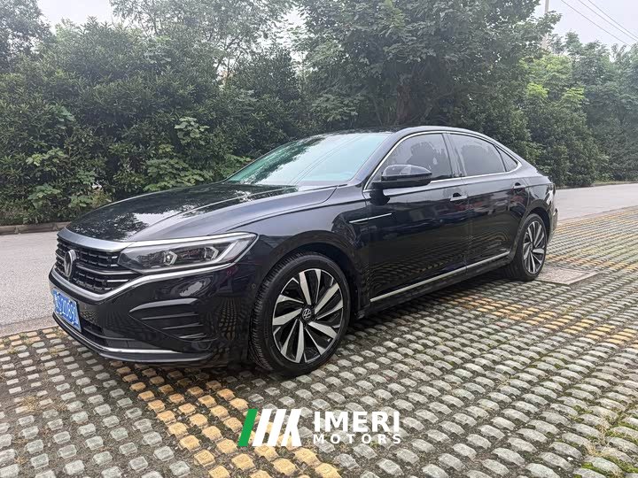 Volkswagen Passat 380TSI Dragon Prestige Edition - ავტომობილი ჩინეთიდან
