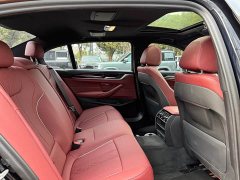 BMW 5 Series 525Li M Sport Package - ფოტო 14