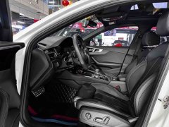 Audi A4L 40 TFSI Luxury Dynamic - ფოტო 5