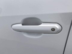 Toyota RAV4 2.0L CVT FWD Urban Edition - ფოტო 18