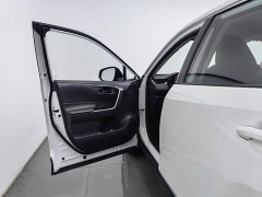 Toyota RAV4 2.0L CVT FWD Urban Edition - ფოტო 8