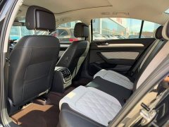 Volkswagen Magotan 2 Million Units Commemorative Edition 330TSI DSG Luxury - ფოტო 7