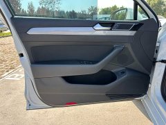 Volkswagen Passat 2.0T Comfort Edition - ფოტო 13