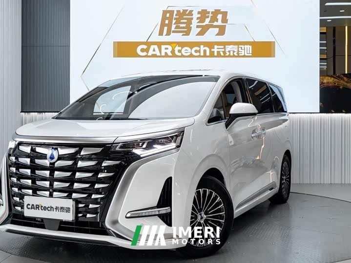 Denza D9 DM-i 1050 Premium