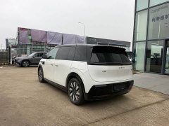 Zeekr MIX Long Range Smart Driving Edition - ფოტო 5