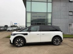 Zeekr MIX Long Range Smart Driving Edition - ფოტო 8