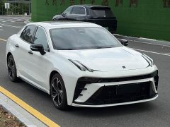 Lynk & Co 03 1.5T DCT Pro - ფოტო 3