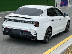 Lynk & Co 03 1.5T DCT Pro - ფოტო 4