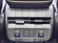 Nissan ARIYA Two-Wheel Drive Long Range Top Configuration - ფოტო 16