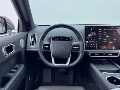Li Auto L9 Pro - ფოტო 16