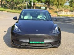 Tesla Model Y Rear-Wheel Drive - ფოტო 10