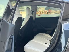 Tesla Model Y Rear-Wheel Drive - ფოტო 7