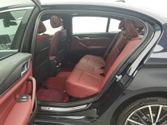 BMW 5 Series Facelift 530Li Premier M Sport Package - ფოტო 15