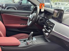 BMW 5 Series 530Li Premier M Sport Package - ფოტო 15