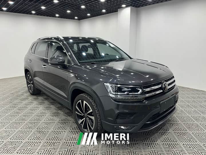 Volkswagen Touareg 280TSI FWD Luxury Edition - ავტომობილი ჩინეთიდან