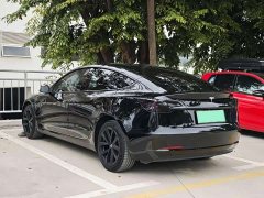 Tesla Model 3 Rear-Wheel Drive - ფოტო 4