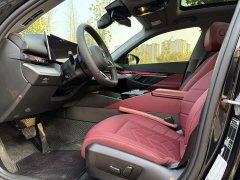 BMW 5 Series 525Li M Sport Package - ფოტო 10