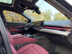 BMW 5 Series 525Li M Sport Package - ფოტო 15
