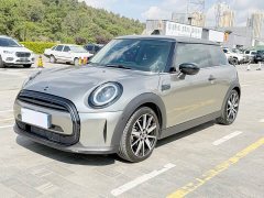 BMW MINI 1.5T COOPER Artist - ფოტო 1