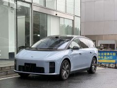 Li Auto i8 Standard Edition - ფოტო 1