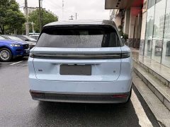 Li Auto i8 Standard Edition - ფოტო 5
