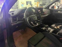 Audi Q5L Sportback 40 TFSI Stylish Edition - ფოტო 2