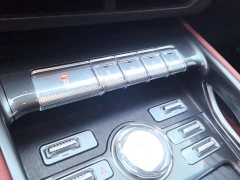 Lincoln Explorer 2.0T AWD Elite - ფოტო 16