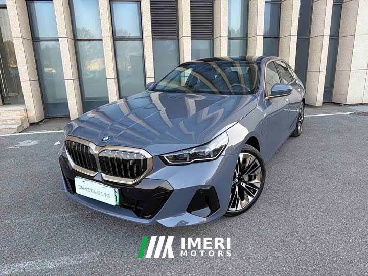 BMW i5 eDrive 40L M Sport Package - ავტომობილი ჩინეთიდან