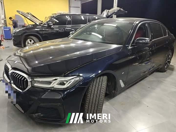 BMW 5 Series Facelift 530Li M Sport Luxury - ავტომობილი ჩინეთიდან