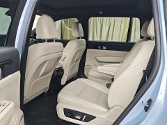 Li Auto ONE Extended Range 6-Seater - ფოტო 10
