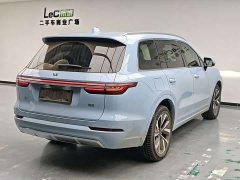 Li Auto ONE Extended Range 6-Seater - ფოტო 4