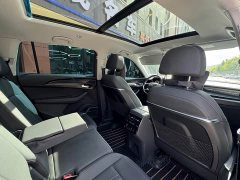 Audi Q6 40 TFSI quattro Anniversary Edition Yulin Package 7-Seater - ფოტო 17