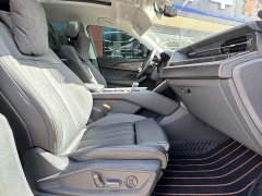 Audi Q6 40 TFSI quattro Anniversary Edition Yulin Package 7-Seater - ფოტო 18