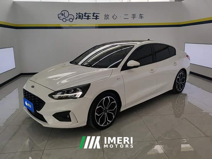 Ford Focus Sedan EcoBoost 180 Automatic ST Line - ავტომობილი ჩინეთიდან