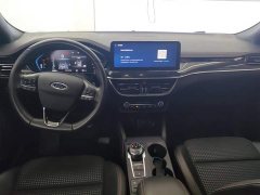 Ford Focus Sedan EcoBoost 180 Automatic ST Line - ფოტო 12