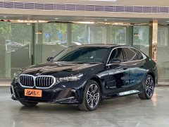 BMW 5 Series Facelift 530Li Premier M Sport Package - ფოტო 1