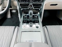 Bentley Flying Spur Plug-in Hybrid 2.9T V6 - ფოტო 15