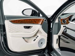 Bentley Flying Spur Plug-in Hybrid 2.9T V6 - ფოტო 19